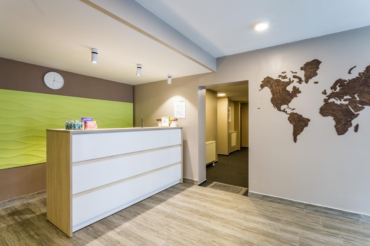 Greenwood Hostel Centrum Warsawa Bagian luar foto
